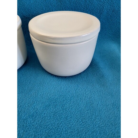 Magnolia Hearth and Hand Salt & Pepper Stoneware Pinch Bowl Cellar Set - Picture 14 of 16